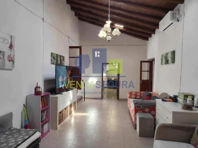 Moradia T3 para Venda em Santo Agostinho e São João Baptista e Santo Amador Foto 9