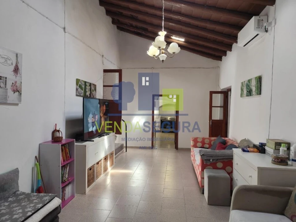 Moradia T3 para Venda em Santo Agostinho e São João Baptista e Santo Amador Foto 9