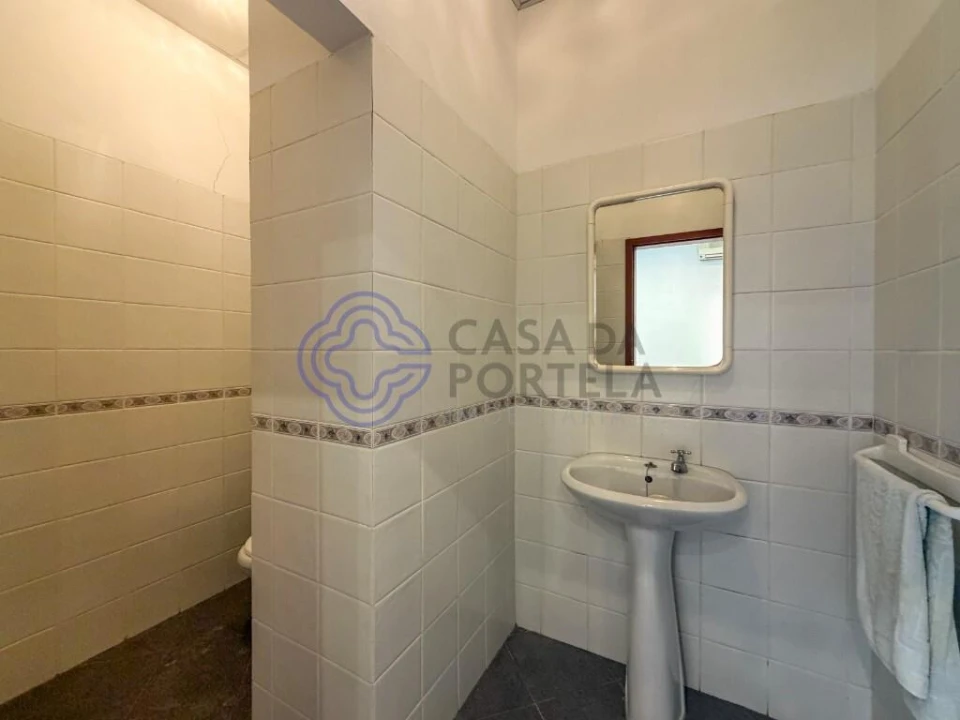 Loja para Venda em Olhão Foto 15