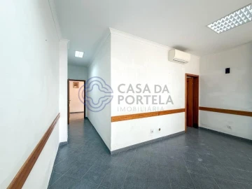 Loja para Venda em Olhão