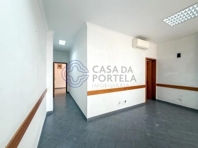 Loja para Venda em Olhão Foto 12