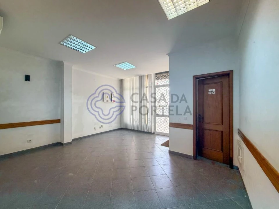 Loja para Venda em Olhão Foto 8
