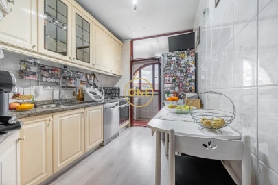 Apartamento T2 para Venda em Baguim do Monte (Rio Tinto)