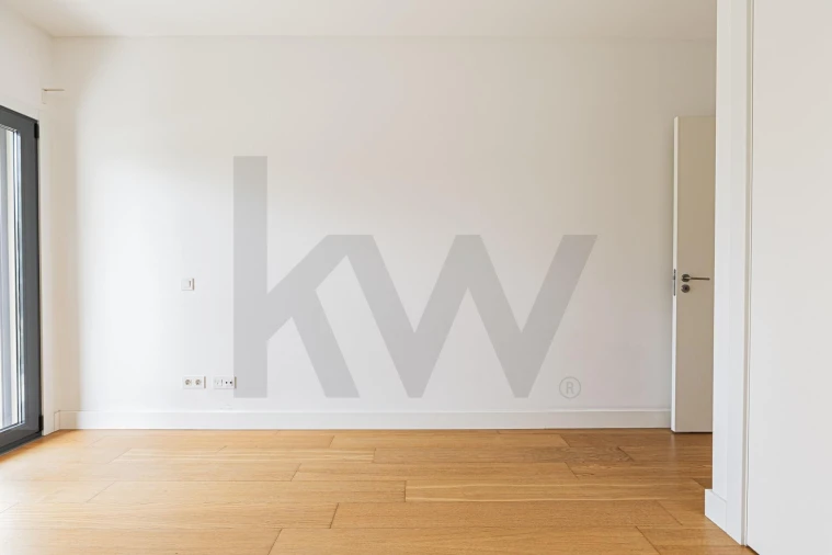 Apartamento T1 para Arrendamento em Seixal, Arrentela e Aldeia de Paio Pires Foto 23