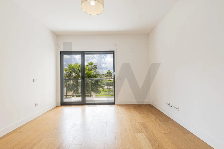 Apartamento T1 para Arrendamento em Seixal, Arrentela e Aldeia de Paio Pires Foto 7