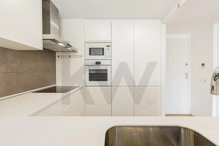Apartamento T1 para Arrendamento em Seixal, Arrentela e Aldeia de Paio Pires Foto 6