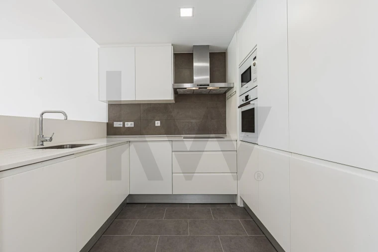 Apartamento T1 para Arrendamento em Seixal, Arrentela e Aldeia de Paio Pires Foto 5