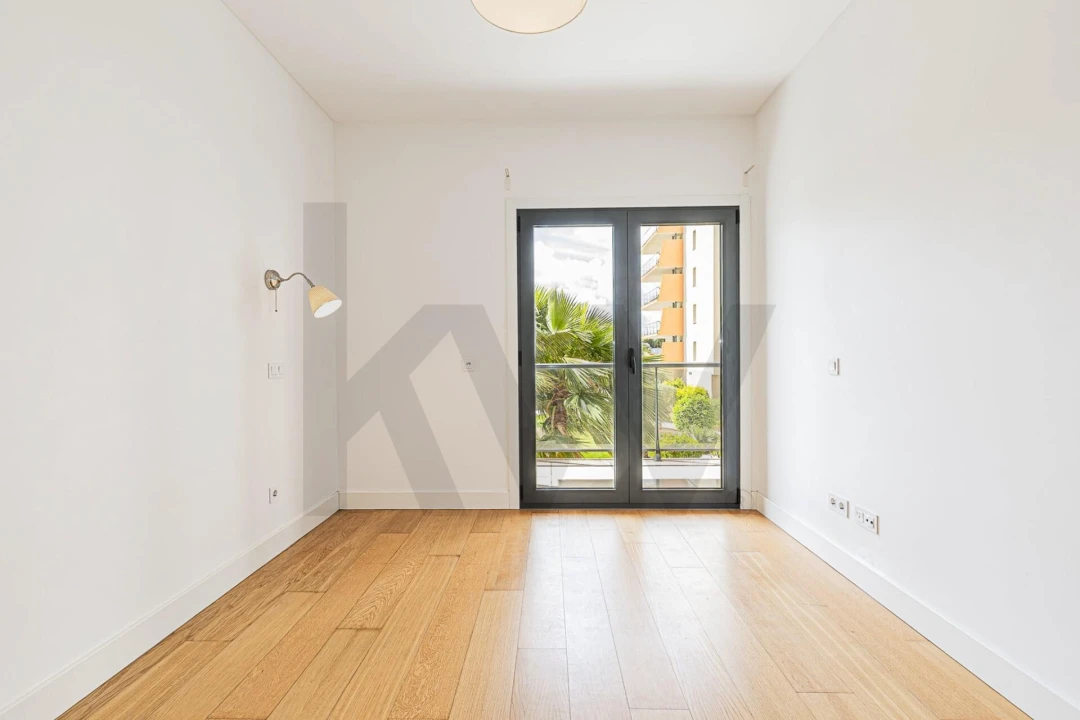 Apartamento T1 para Arrendamento em Seixal, Arrentela e Aldeia de Paio Pires Foto 19