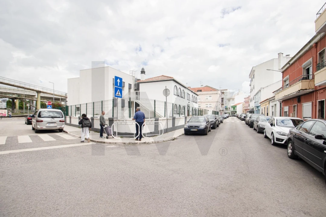 Apartamento T3 para Arrendamento em Alhandra, São João dos Montes e Calhandriz Foto 26