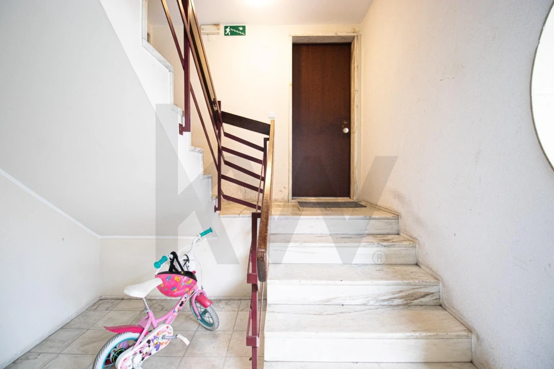 Apartamento T3 para Arrendamento em Alhandra, São João dos Montes e Calhandriz Foto 22