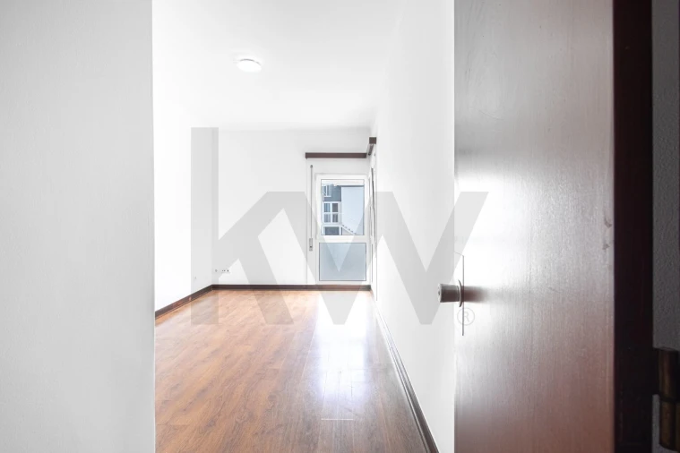 Apartamento T3 para Arrendamento em Alhandra, São João dos Montes e Calhandriz Foto 19
