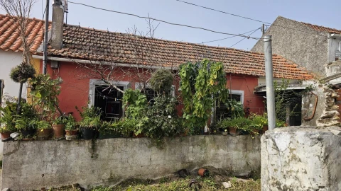 Moradia T8 para Venda em Colares