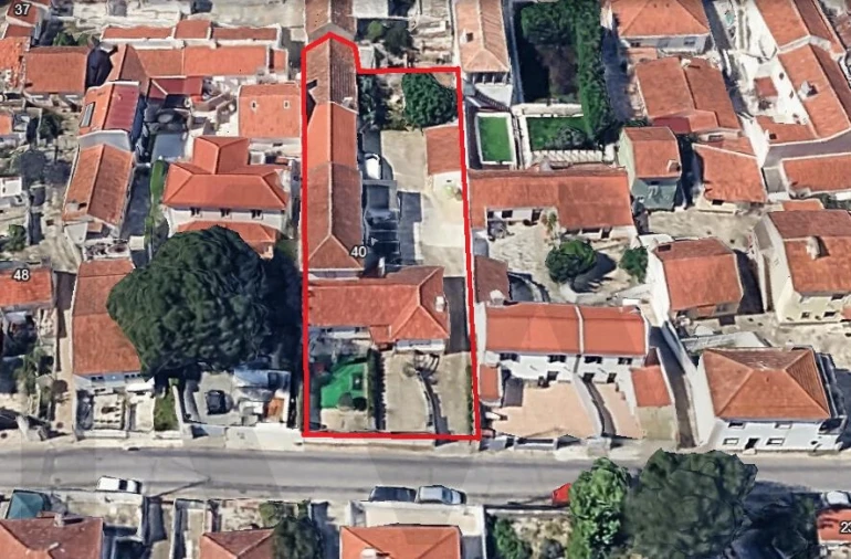 Moradia T8 para Venda em Colares Foto 49