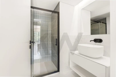 Apartamento T3 para Arrendamento em Algés, Linda-A-Velha e Cruz Quebrada-Dafundo