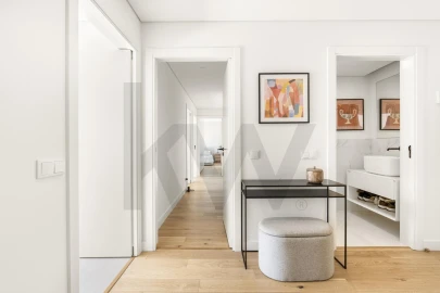 Apartamento T3 para Arrendamento em Algés, Linda-A-Velha e Cruz Quebrada-Dafundo