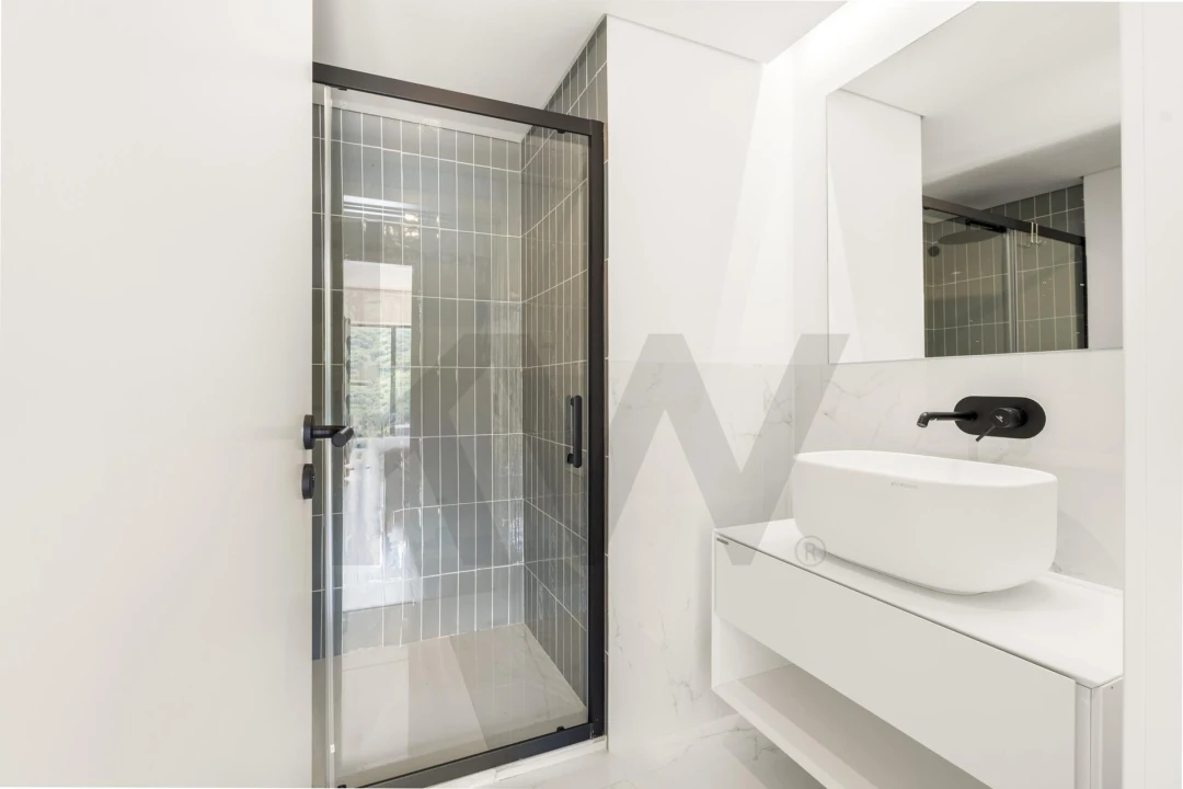 Apartamento T3 para Arrendamento em Algés, Linda-A-Velha e Cruz Quebrada-Dafundo Foto 18