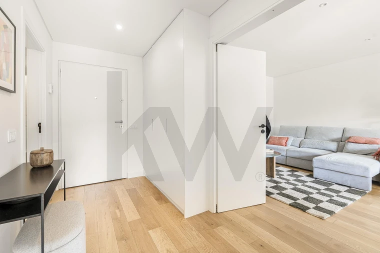 Apartamento T3 para Arrendamento em Algés, Linda-A-Velha e Cruz Quebrada-Dafundo Foto 10
