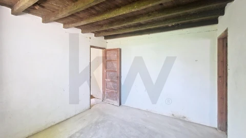 Moradia T3 para Venda em Madalena e Beselga
