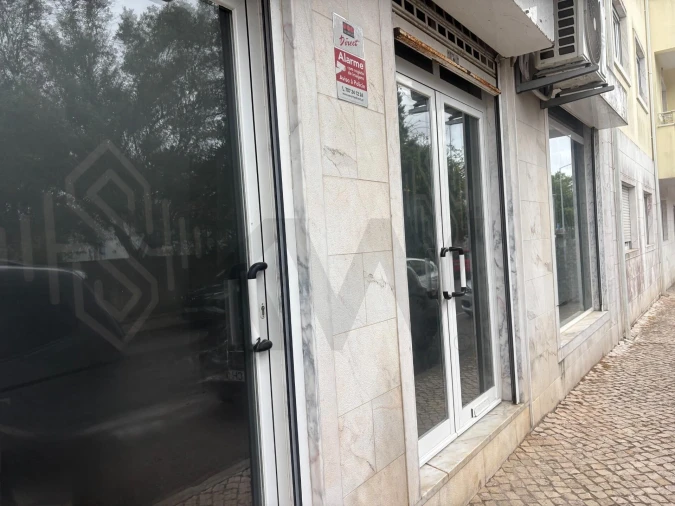 Loja para Venda em São João das Lampas e Terrugem Foto 23