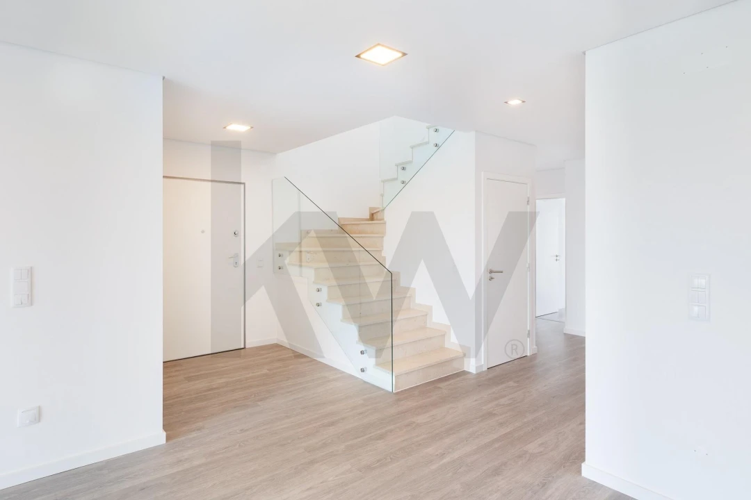Apartamento T5 para Venda em Montijo e Afonsoeiro Foto 42