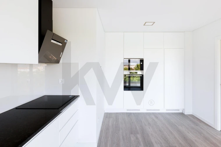 Apartamento T5 para Venda em Montijo e Afonsoeiro Foto 38