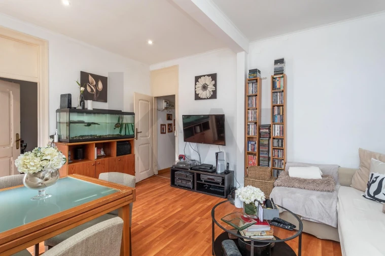 Apartamento T3 para Venda em Arroios Foto 3
