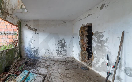 Moradia T4 para Venda em O. Azeméis, Riba-Ul, Ul, Macinhata Seixa, Madail
