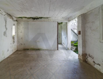 Moradia T4 para Venda em O. Azeméis, Riba-Ul, Ul, Macinhata Seixa, Madail