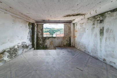Moradia T4 para Venda em O. Azeméis, Riba-Ul, Ul, Macinhata Seixa, Madail