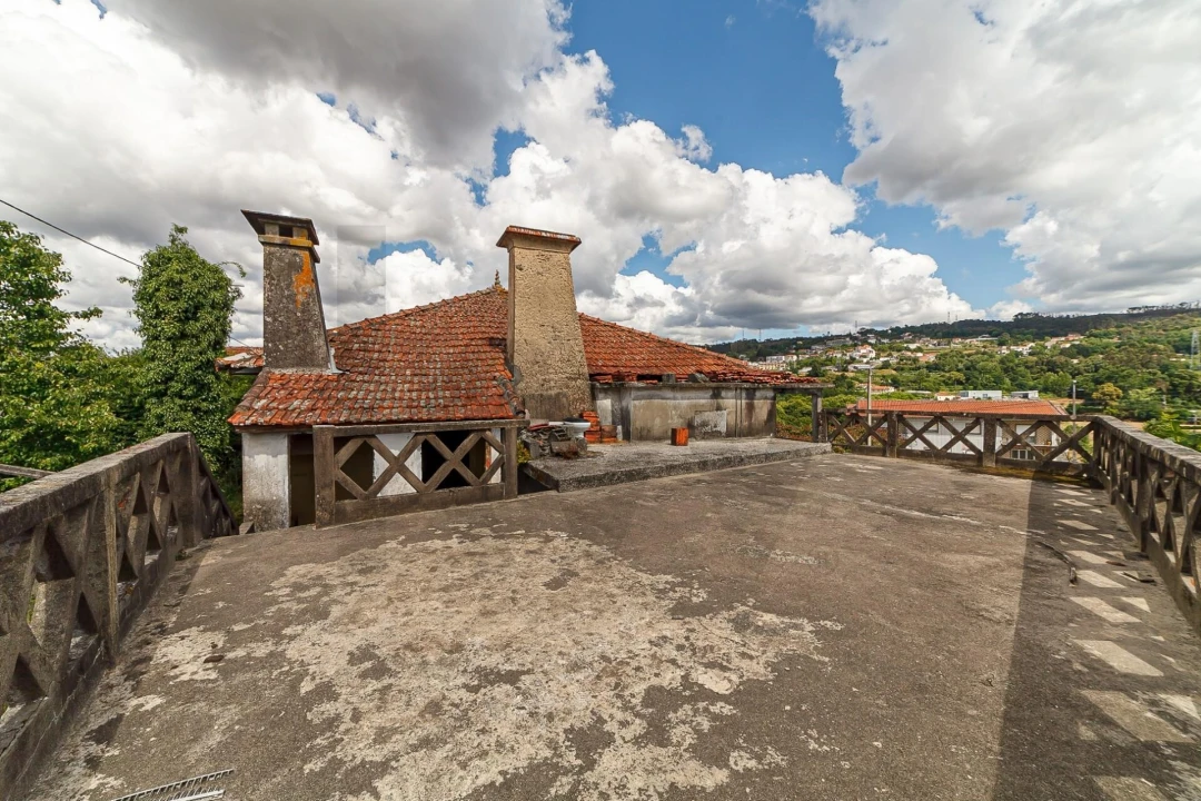 Moradia T4 para Venda em O. Azeméis, Riba-Ul, Ul, Macinhata Seixa, Madail Foto 52