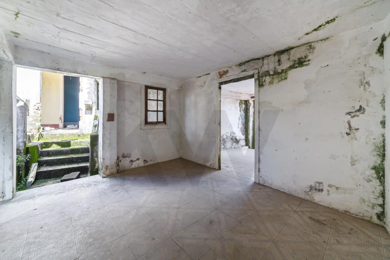 Moradia T4 para Venda em O. Azeméis, Riba-Ul, Ul, Macinhata Seixa, Madail Foto 30