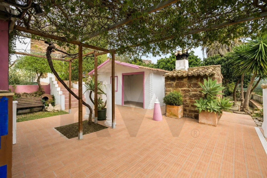 Negócio para Venda em Silves Foto 17