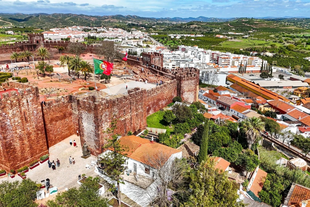 Negócio para Venda em Silves Foto 26