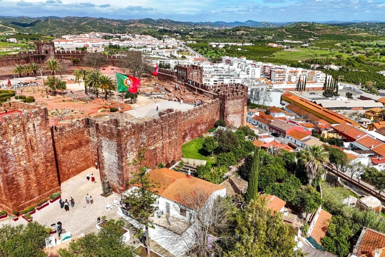 Negócio para Venda em Silves Foto 26