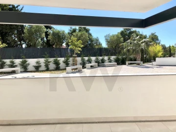 Apartamento T3 para Venda em Carcavelos e Parede