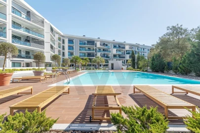 Apartamento T3 para Venda em Carcavelos e Parede