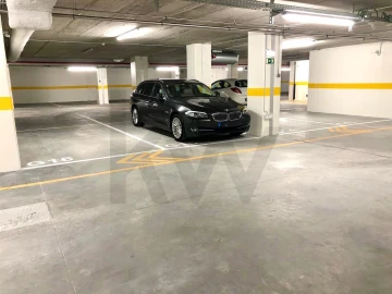 Apartamento T3 para Venda em Carcavelos e Parede