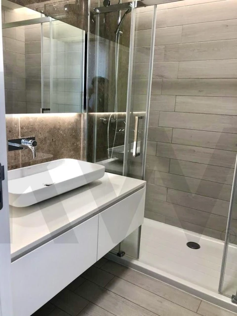 Apartamento T3 para Venda em Carcavelos e Parede