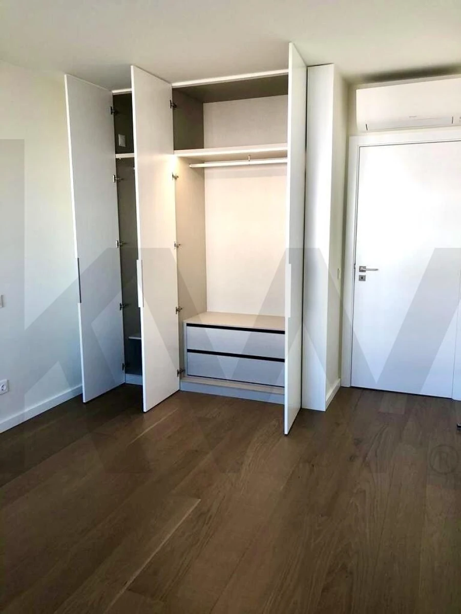 Apartamento T3 para Venda em Carcavelos e Parede Foto 20