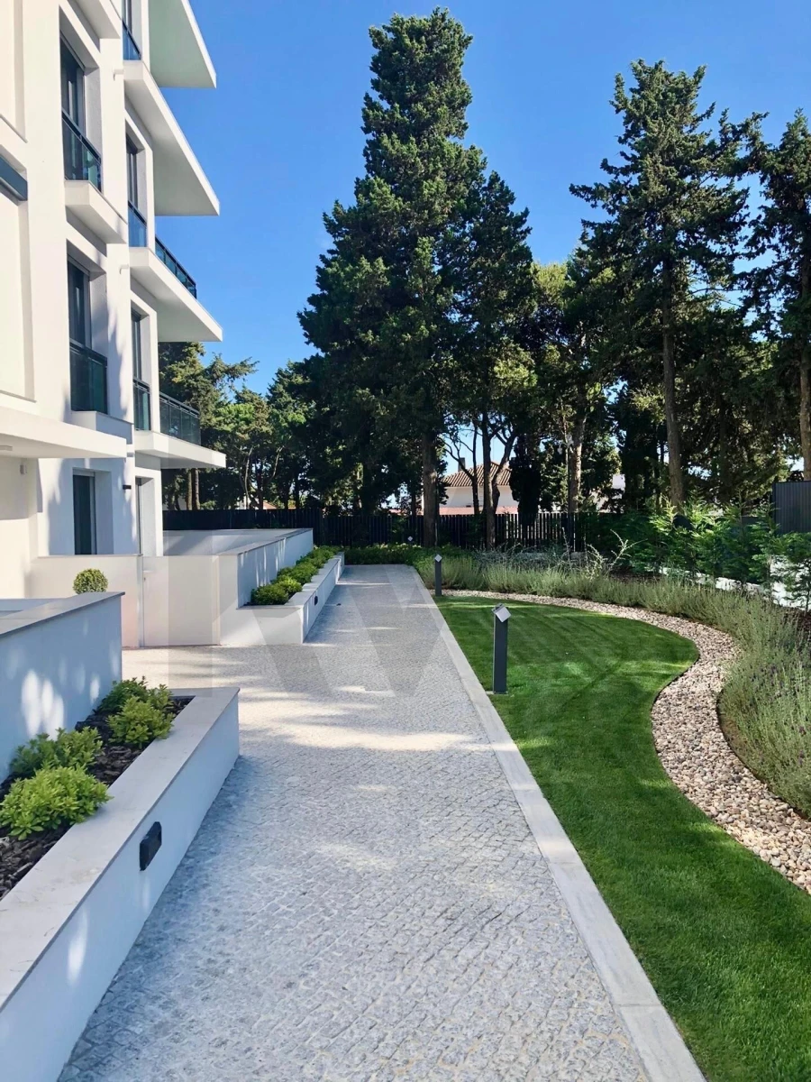 Apartamento T3 para Venda em Carcavelos e Parede Foto 37