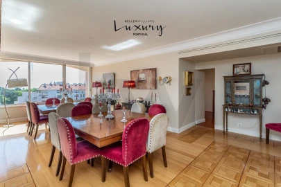 Apartamento T4 para Venda em Cascais e Estoril