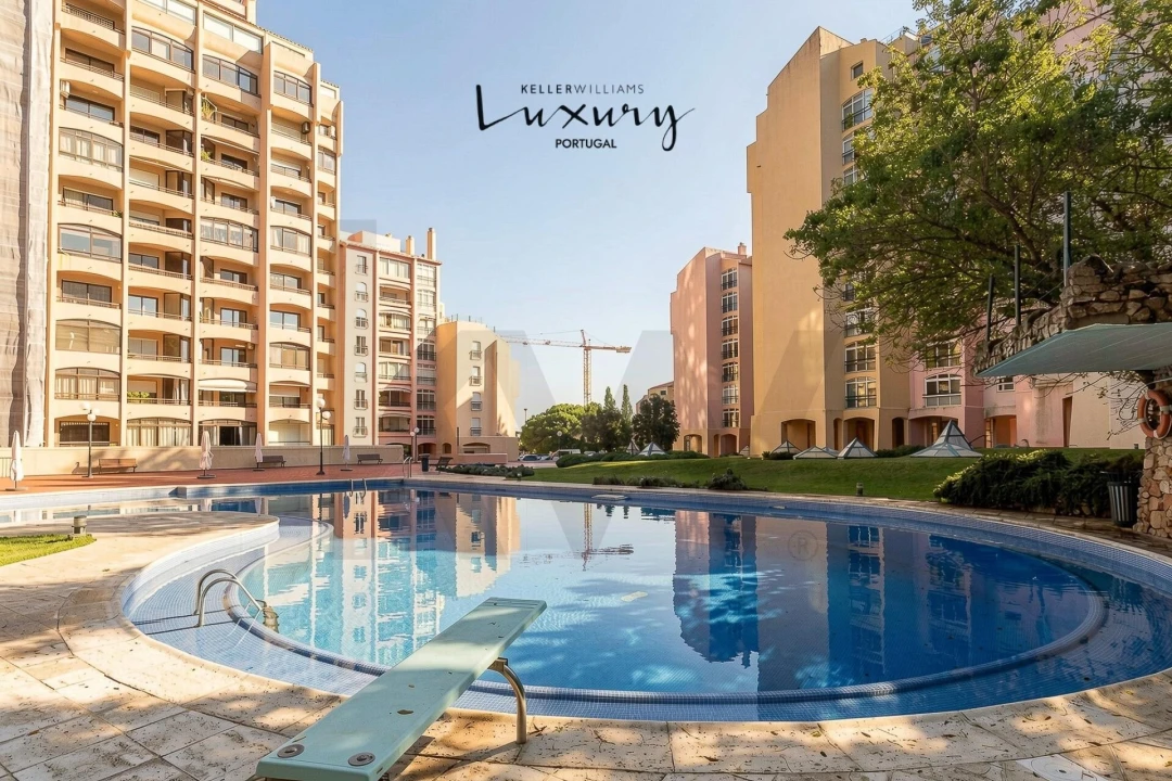 Apartamento T4 para Venda em Cascais e Estoril Foto 45