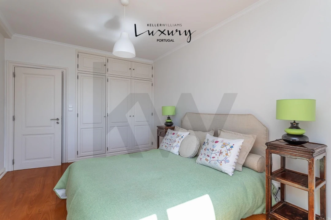 Apartamento T4 para Venda em Cascais e Estoril Foto 25