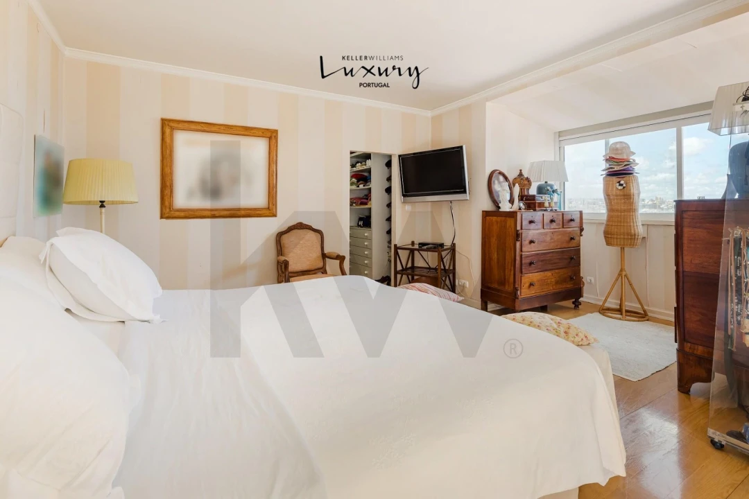 Apartamento T4 para Venda em Cascais e Estoril Foto 33