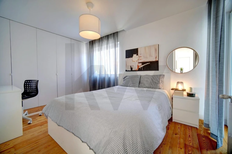 Moradia T4 para Venda em Carcavelos e Parede Foto 18
