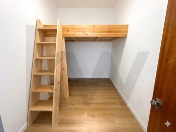Apartamento T2 para Venda em Algés, Linda-A-Velha e Cruz Quebrada-Dafundo