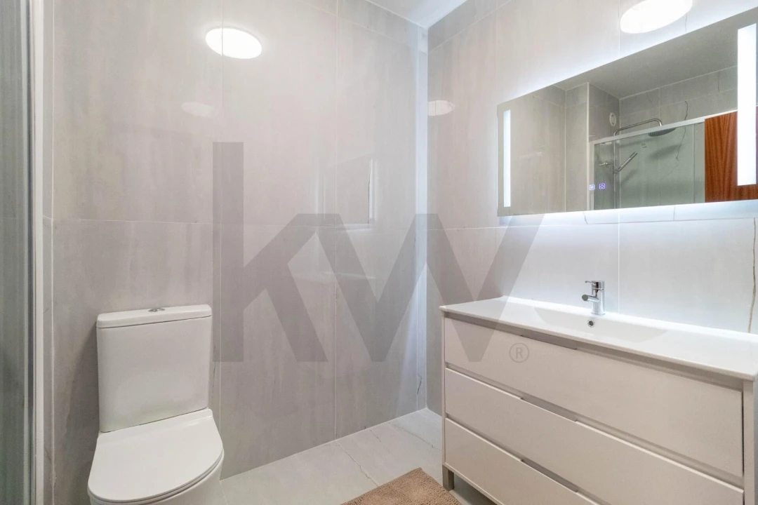Apartamento T2 para Venda em Santa Marinha e São Pedro da Afurada Foto 15