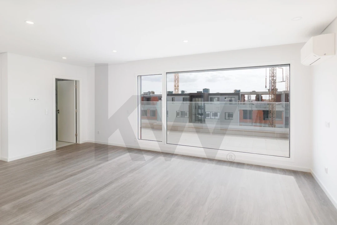 Apartamento T5 para Venda em Montijo e Afonsoeiro Foto 45