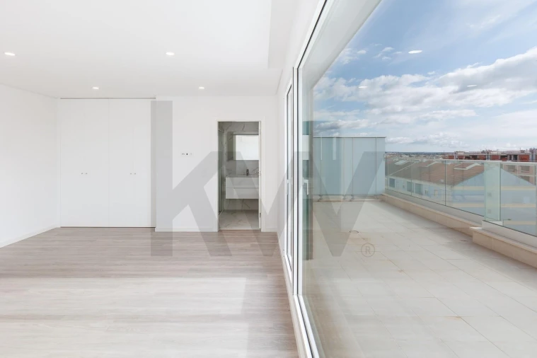 Apartamento T5 para Venda em Montijo e Afonsoeiro Foto 46