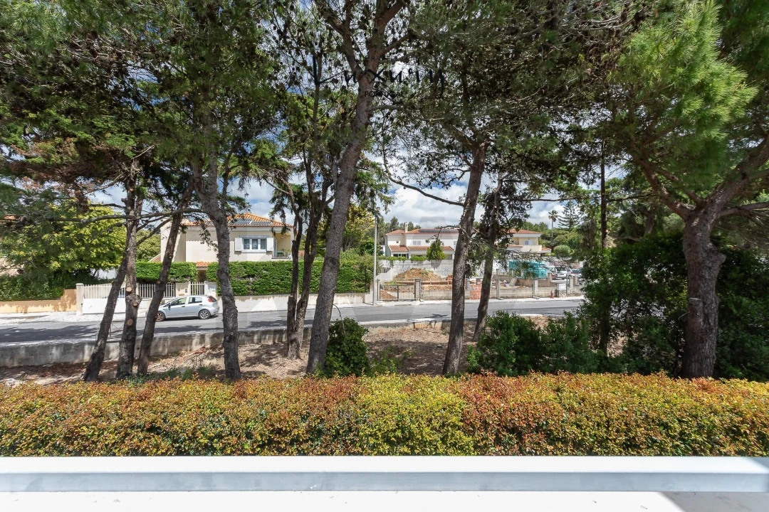 Moradia T4 para Venda em Cascais e Estoril Foto 36